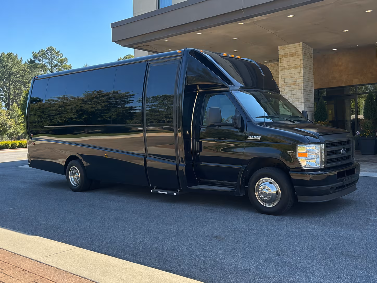 brookhaven airport transportation