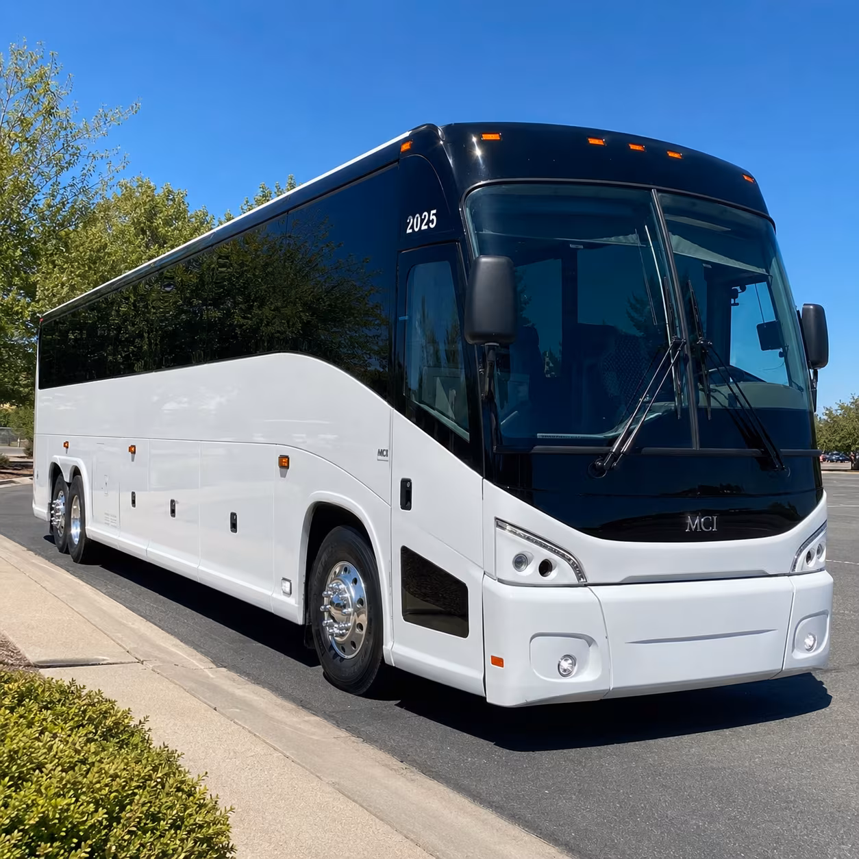 conference shuttle buses between brookhaven hotels and downtown atlanta venues